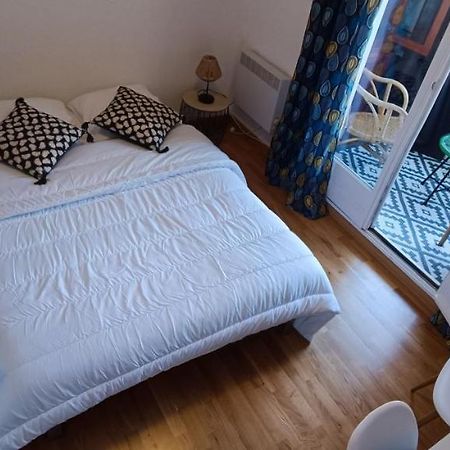 Marinas 2 - Agreable Studio Face Au Port Olona เลส์ซาบล์-โดล็อนน์ ภายนอก รูปภาพ