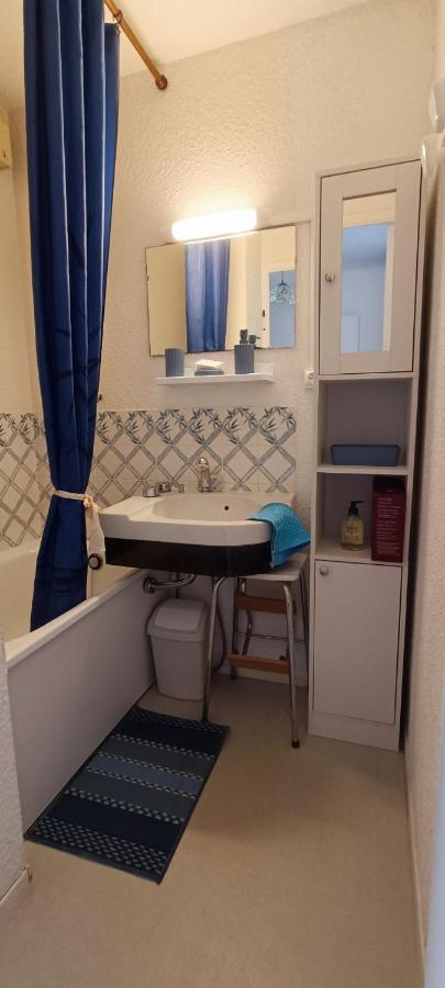 Marinas 2 - Agreable Studio Face Au Port Olona เลส์ซาบล์-โดล็อนน์ ภายนอก รูปภาพ